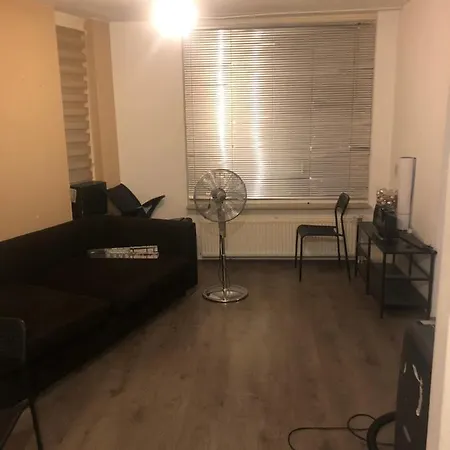 Apartment Rozen Boom Voorburg